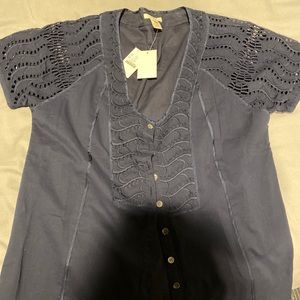 J. Crew women’s blue shirt sleeve button down